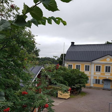 Piispan Majatalo, Pieni Erillistalo Hotel Porvoo Kültér fotó