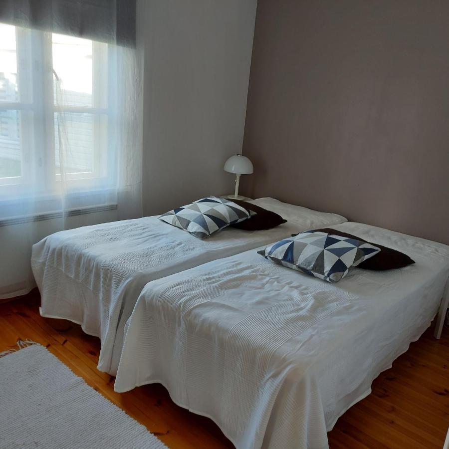 Piispan Majatalo, Pieni Erillistalo Hotel Porvoo Kültér fotó